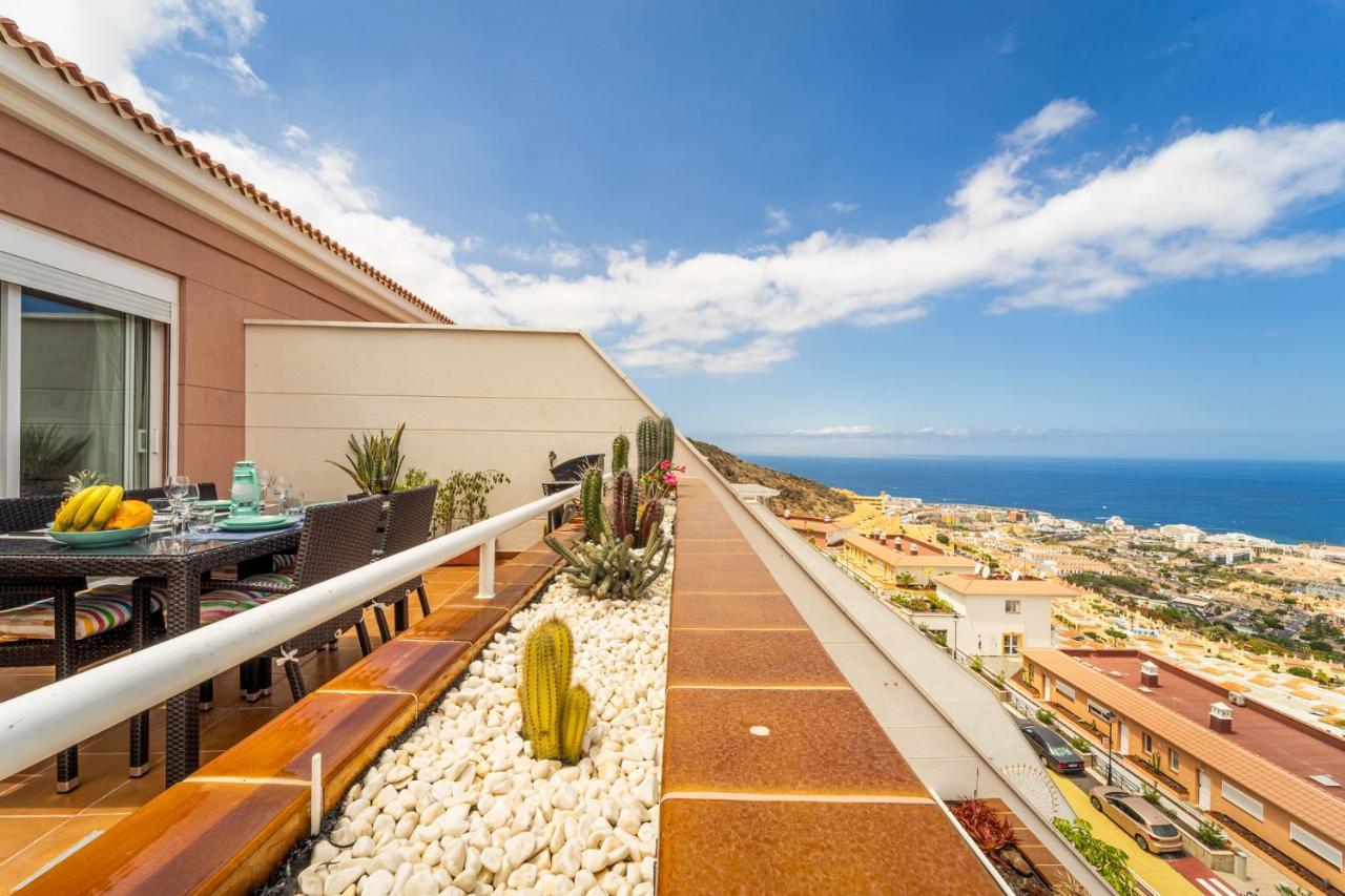 Ferienwohnung Luxury Penthouse 105M2,Bali Bed,Heated Pool,Sunset Costa Adeje  Exterior foto